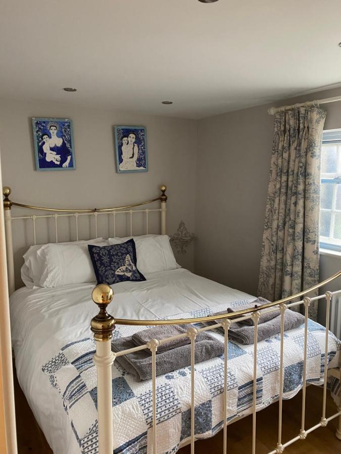 Monmouth House Apartments, Lyme Regis Old Town, Dog Friendly, Parking Bagian luar foto