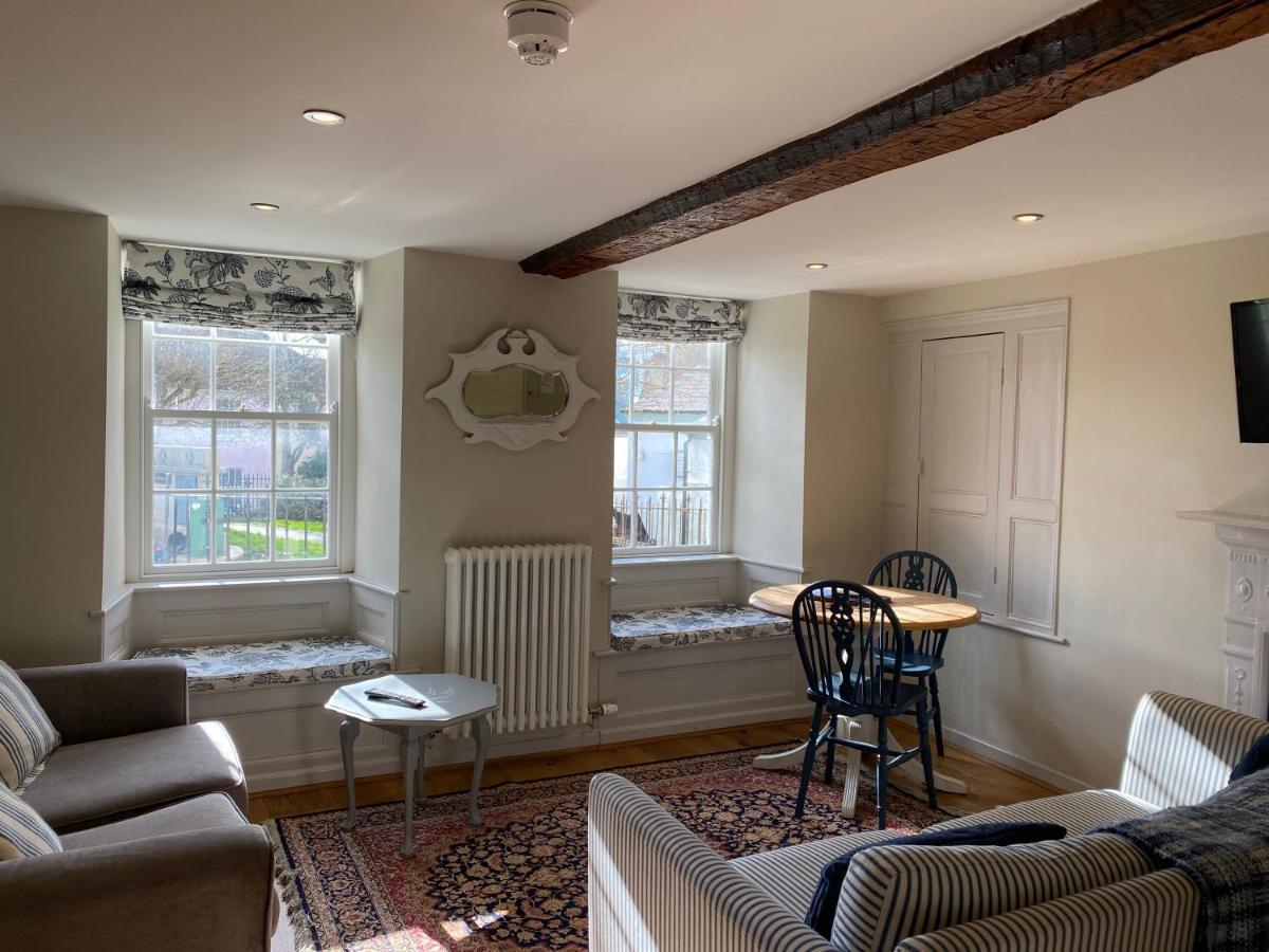 Monmouth House Apartments, Lyme Regis Old Town, Dog Friendly, Parking Bagian luar foto