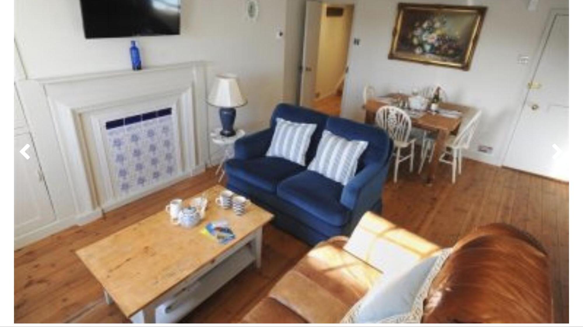 Monmouth House Apartments, Lyme Regis Old Town, Dog Friendly, Parking Bagian luar foto