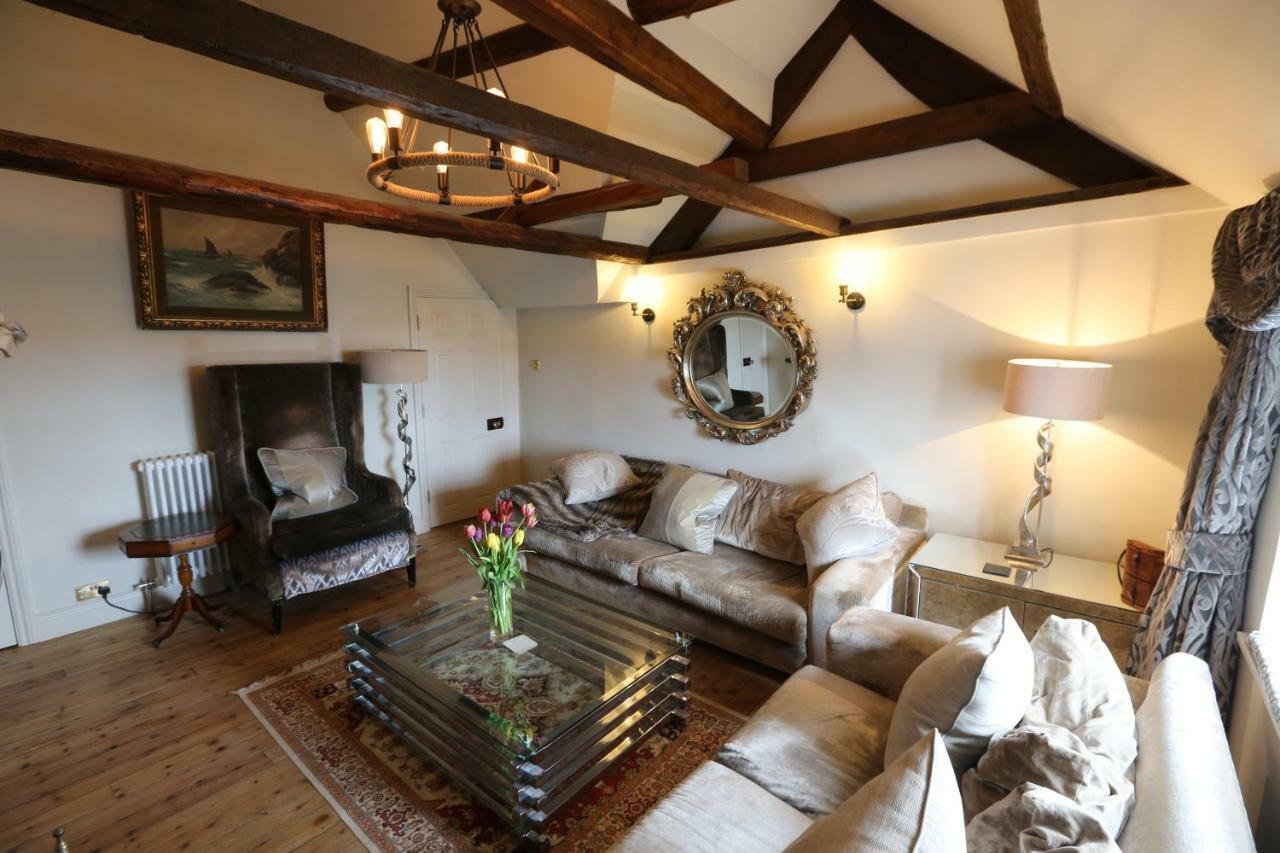 Monmouth House Apartments, Lyme Regis Old Town, Dog Friendly, Parking Bagian luar foto