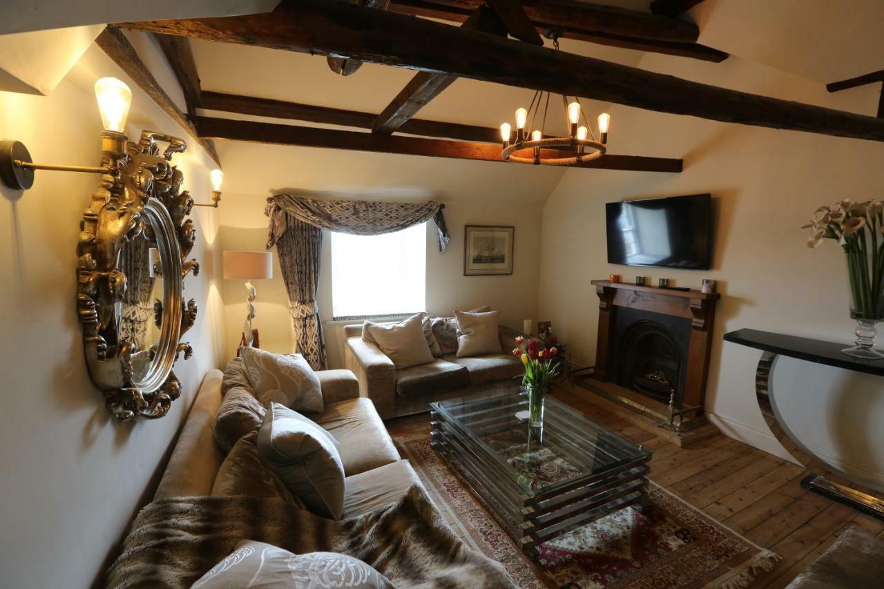Monmouth House Apartments, Lyme Regis Old Town, Dog Friendly, Parking Bagian luar foto